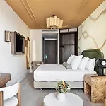 فندق One Shot Puerta Ruzafa 4*