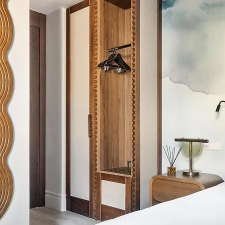 Otel One Shot Puerta Ruzafa Valensiya