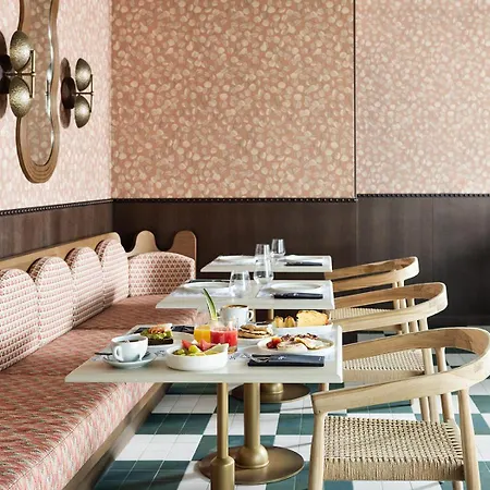 One Shot Puerta Ruzafa Hotell