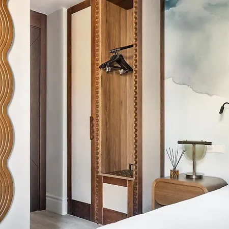 Hotell One Shot Puerta Ruzafa 4*