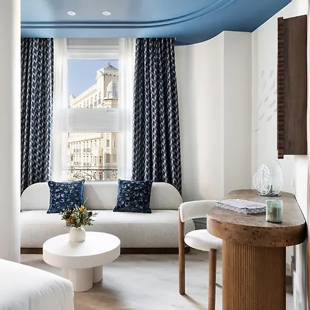 One Shot Puerta Ruzafa 瓦伦西亚